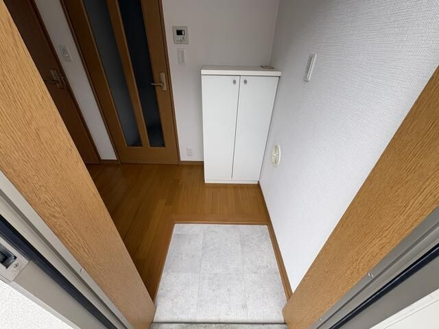 八王子市めじろ台３丁目の賃貸マンションの玄関