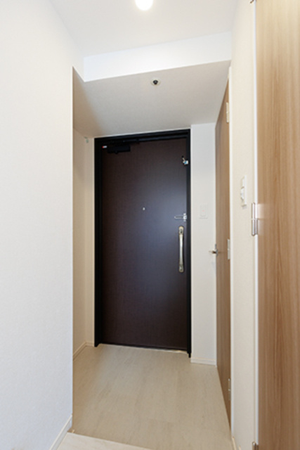 パークアクシス赤羽南の玄関|※写真は同タイプ住戸です。