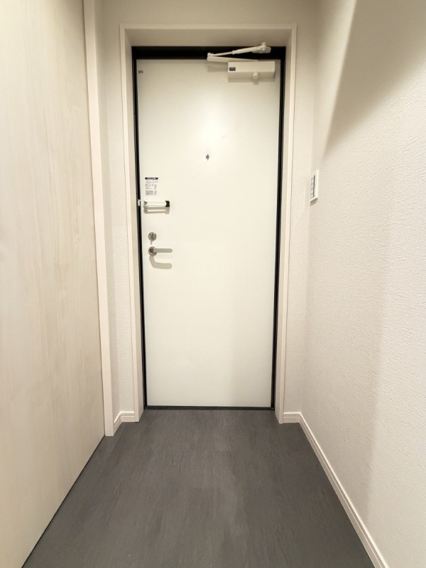 ヘゼリヒフラット　中浦和の玄関|ゆったりとした玄関です