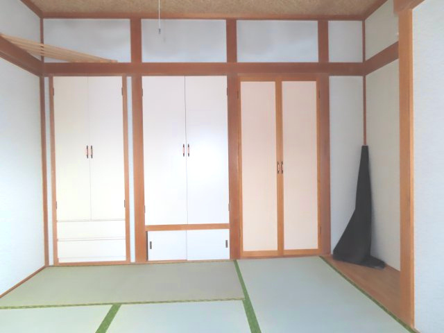 北見市美山町西４丁目５０番地２０４ 平屋建中古売家の収納|和室の収納です。