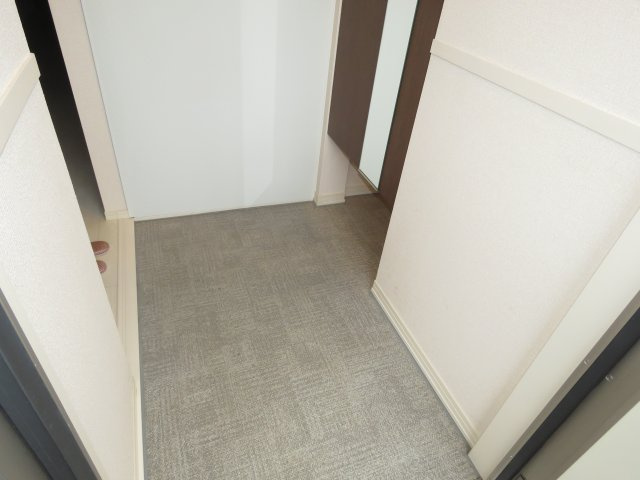 レセーナの玄関