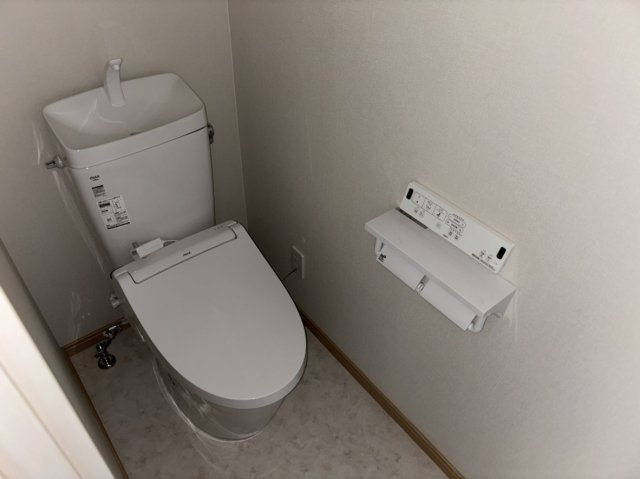 未入居戸建　小泉のトイレ|シンプルで使いやすいトイレです