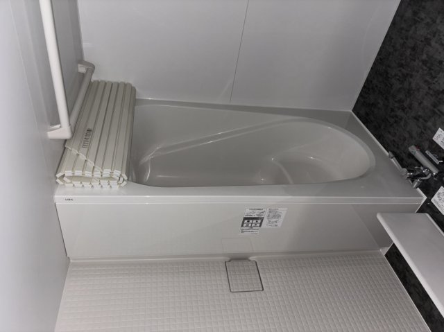未入居戸建　小泉の浴室|お風呂で日々の疲れを落としましょう