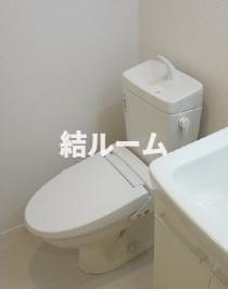 板橋区氷川町の賃貸マンションのトイレ