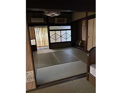 安佐北区深川４丁目の和室