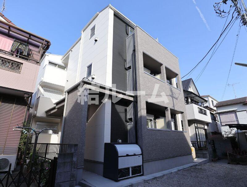 川口市芝４丁目のアパート