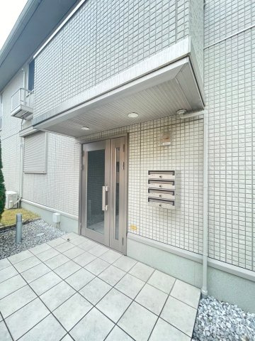 breezeのエントランス