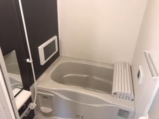 バス