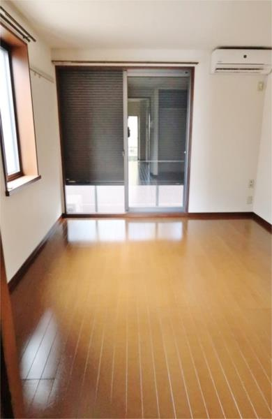シャトレ北町の寝室