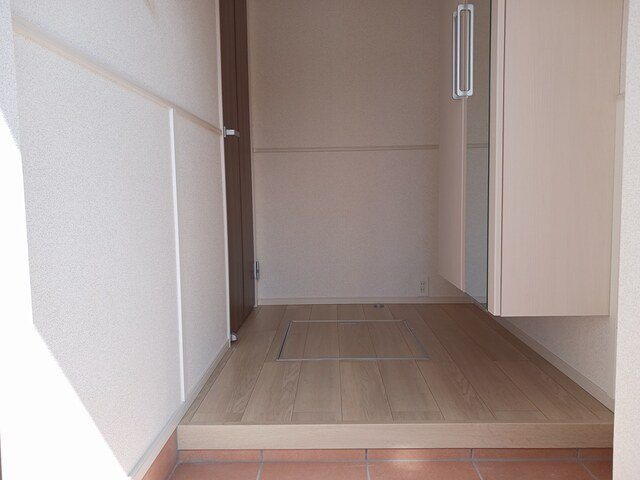 アルバ　Ａの玄関