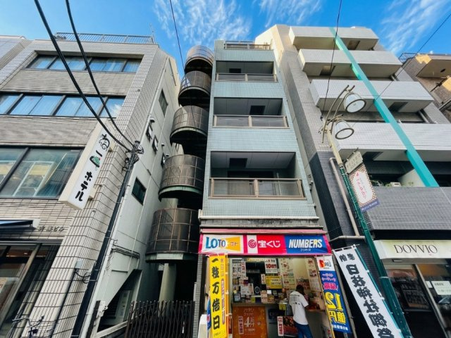 豊島区駒込１丁目の賃貸マンション