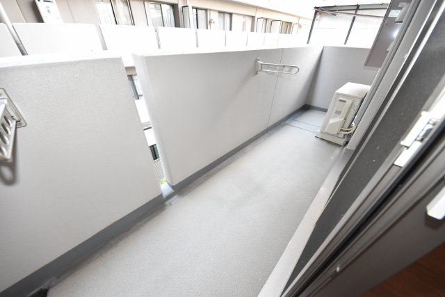 パークフラッツ安堂寺町のバルコニー|現状有姿