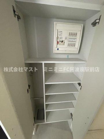 エスリード阿波座プライムコートの収納