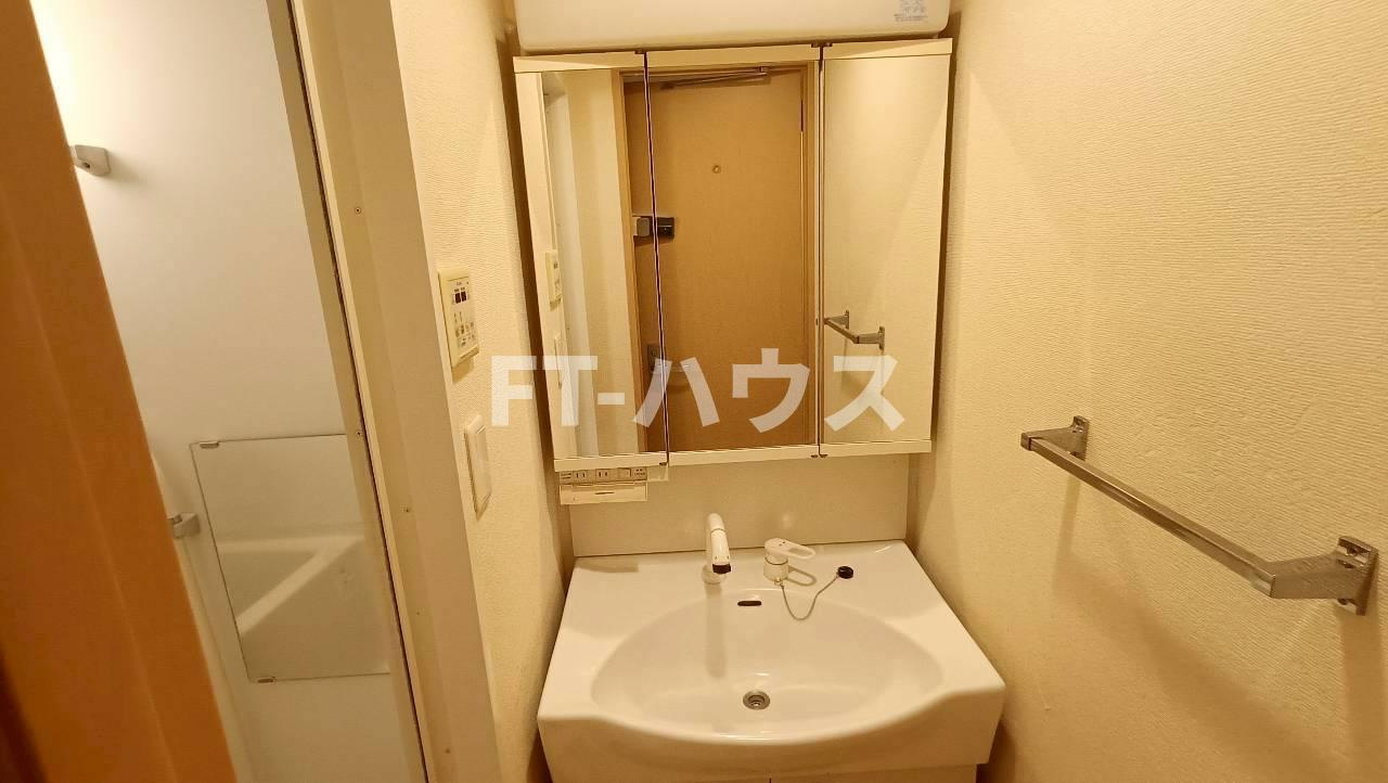 コート八千代台の洗面所