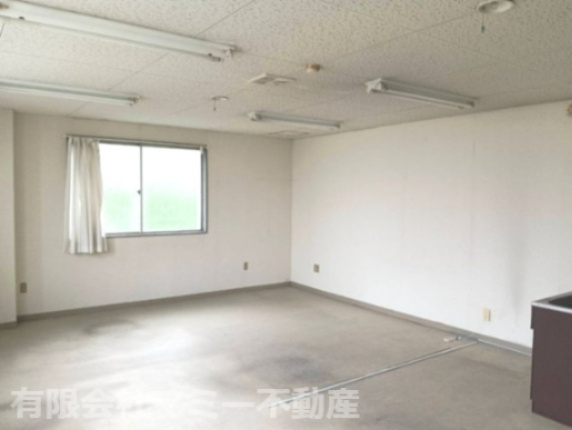 【居間・リビング】 | 津市万町店舗事務所