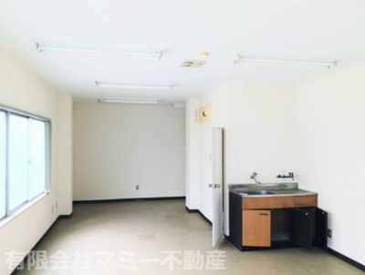 【居間・リビング】 | 津市万町店舗事務所