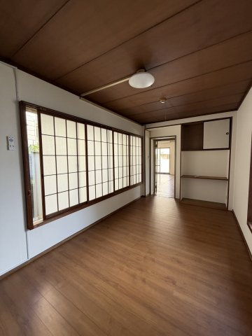 貸家　神戸市長田区長田天神町の居間・リビング