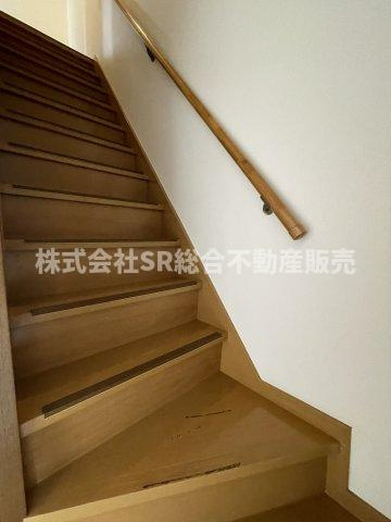 西堤本通東2丁目中古テラスハウスの内装|当日予約も大歓迎です！土日祝、雨の日やお子様連れのお客様の送迎も可能ですのでお気になさらずお問合せ下さい。お仕事終わりのお時間にも柔軟に対応致しますのでお気軽にお申し付け下さいませ。