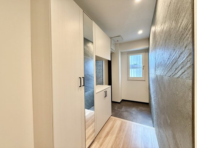 法王マンションの玄関