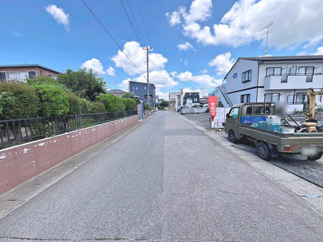新築戸建・新築建売　郡山市小原田三丁目　小原田小・小原田中の前面道路含む現地写真