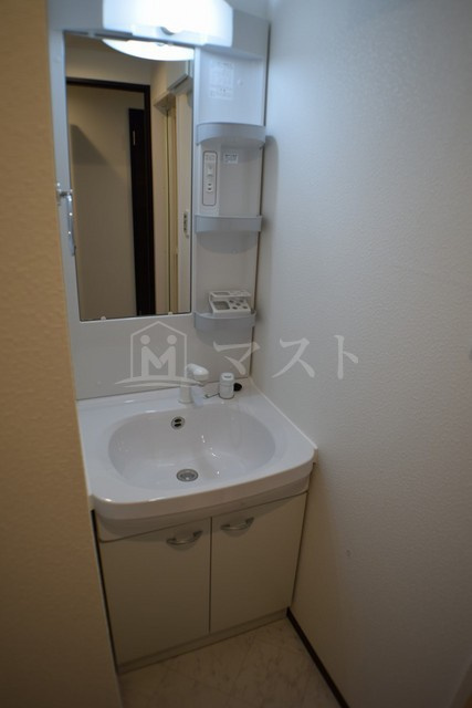 グランパシフィック北新町の洗面所