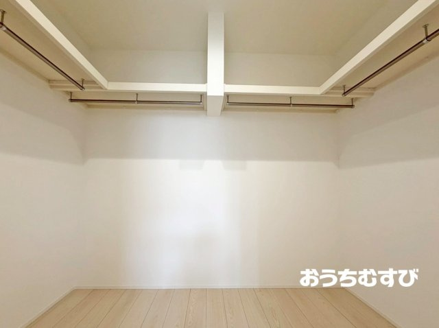 名東区宝が丘2期(全2棟)の収納