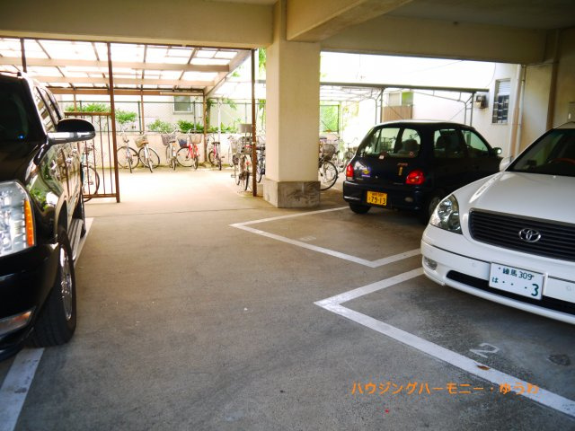 【駐車場】 | 常盤台グリーンハイツ | 自走式の駐車場がありますので、車必須のかたには、安心です。