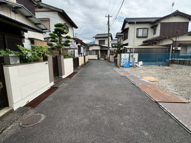 Adoble+ーアドブル＋小倉南区東貫2丁目1期　【小倉南区　新築戸建て】の前面道路含む現地写真|現地撮影　2,026，6，6　Adoble+ーアドブル＋小倉南区東貫2丁目1期　【小倉南区　新築戸建て】