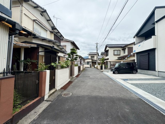Adoble+ーアドブル＋小倉南区東貫2丁目1期　【小倉南区　新築戸建て】の前面道路含む現地写真
