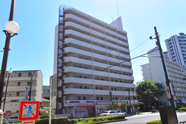 多摩市関戸４丁目の中古マンションの外観