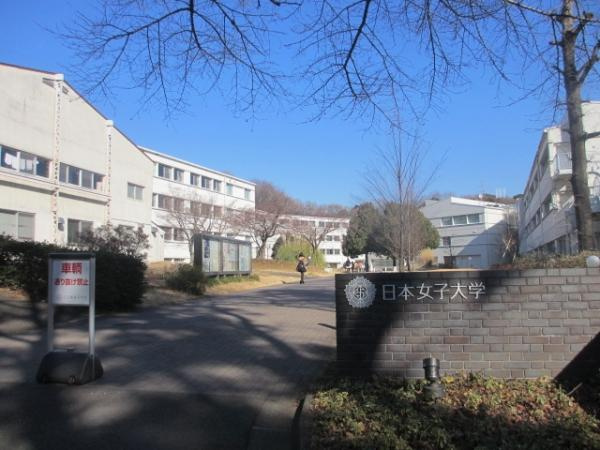 川崎市多摩区西生田５丁目のアパートの駐車場