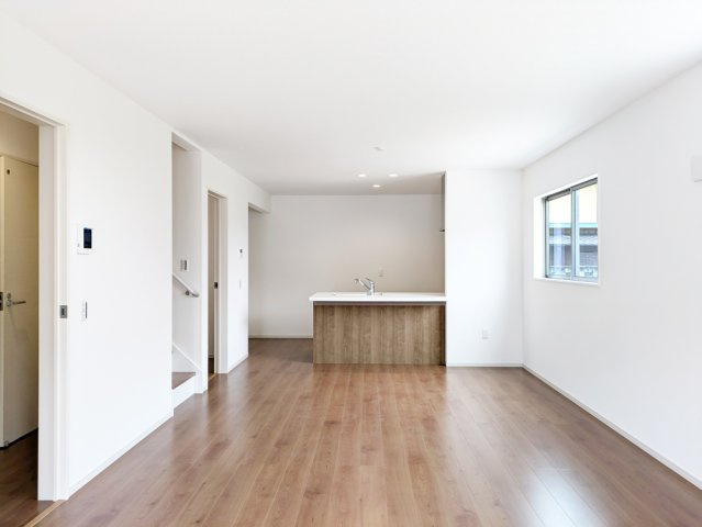 草津市川原3丁目1期　新築戸建の居間・リビング