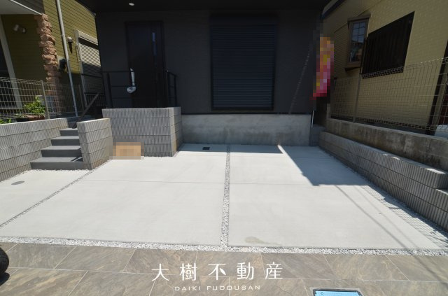 【駐車場】 | 座間市南栗原6丁目　新築戸建て　全１棟【仲介手数料無料】