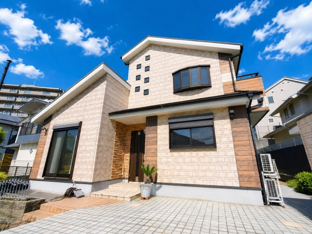 成田東町　中古一戸建て