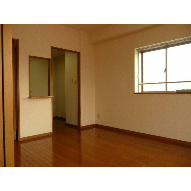 目黒区原町１丁目の賃貸マンションの居間・リビング
