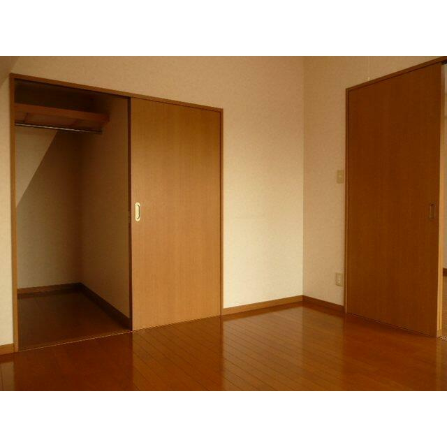 目黒区原町１丁目の賃貸マンションの収納