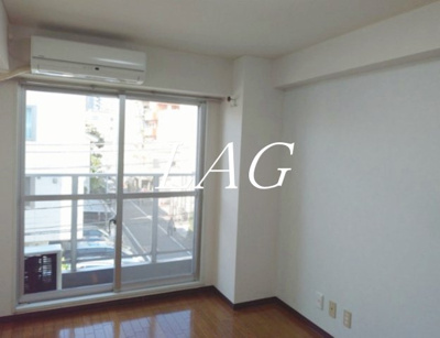【居間・リビング】 | 白樺マンション | 洋室のお部屋です。
