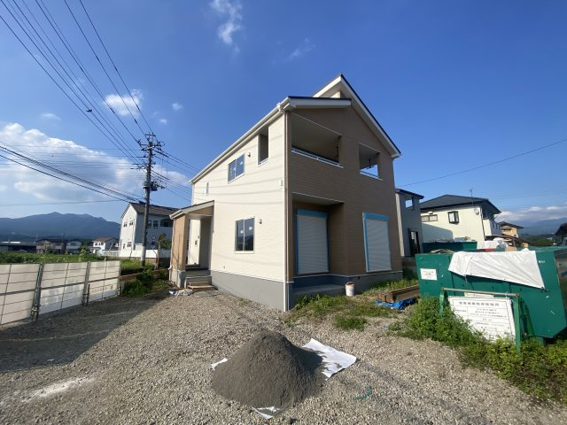 新築　渋川市金井第19　Livele Garden.S　１号棟