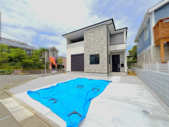 閑静な住宅街にあり周辺は落ち着いています