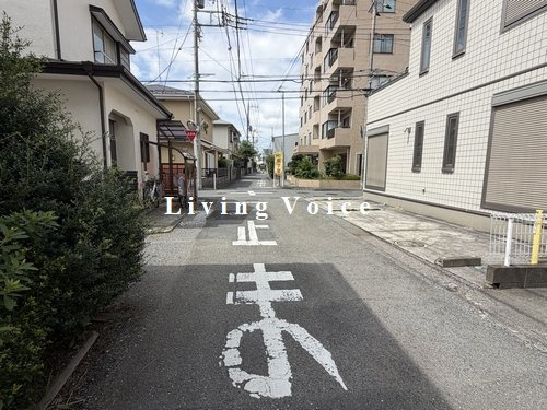 【前面道路含む現地写真】 | 【仲介手数料０円】相模原市南区大野台3丁目　中古一戸建て | 【仲介手数料０円】相模原市南区大野台3丁目　中古一戸建て