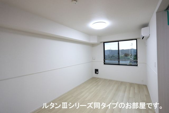 リゾ ハヤテ　　刈谷市の賃貸ならクラスホーム刈谷店の居間・リビング