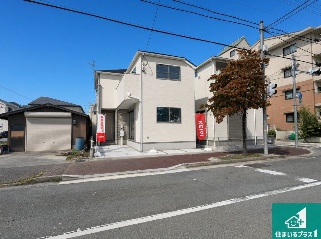 ■伊丹市荻野　第3期　新築一戸建ての外観|安心の10年保証！外観を美しく保ち、雨水で汚れを落とします！気になることがありましたら、お気軽にお問い合わせください！