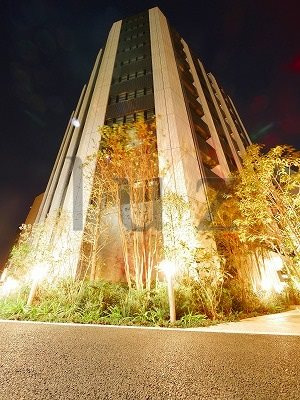 グランパセオ横濱関内プレミアムの外観