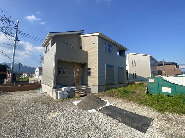 新築　渋川市金井第19　Livele Garden.S　4号棟の外観|現地写真　2026年10月完成予定！類似物件のご内覧等、お気軽にお問合せください♪　							
