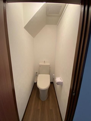 【トイレ】 | 中野中央戸建貸家