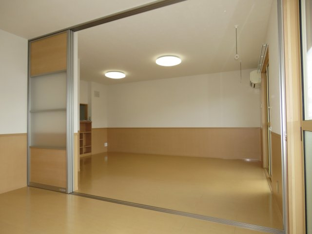 シャトレーの洋室