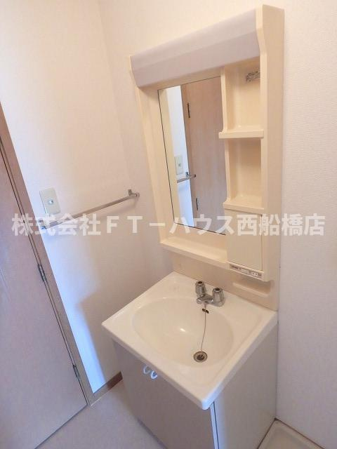 ユートピアアサヒＡの洗面所|洗面所