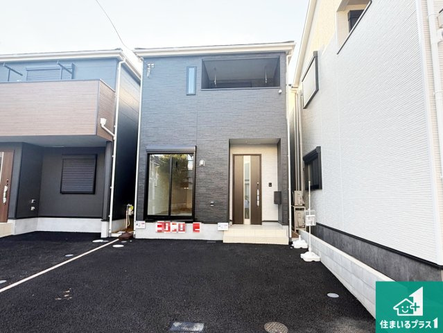 17(土)18(日)現地説明会！◆八尾市福万寺町　第8期　新築一戸建ての外観|安心の10年保証！外観を美しく保ち、雨水で汚れを落とします！気になることがありましたら、お気軽にお問い合わせください！