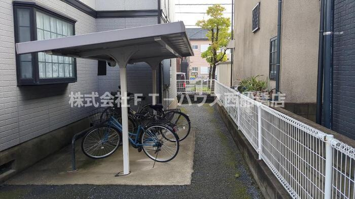 ロイヤルアネックス弐番館のその他共用部分|駐輪場