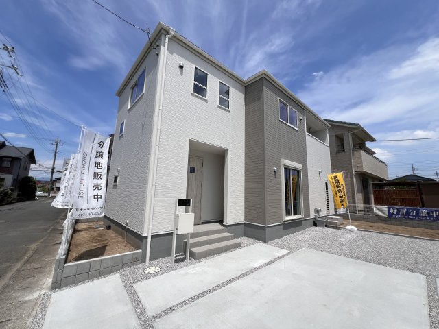 新築　藤岡市下大塚　Livele Garden.S　１号棟
